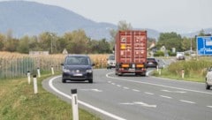 Mit der Maut soll die teure Erhaltung der Straßen bezahlt werden.