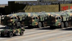 Die chinesische DF-17 gilt als Trägersystem für Hyperschall-Gleitflugkörper. Eine neue Variante ...