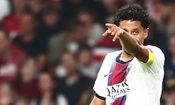 Marquinhos rettete Paris den Punkt.