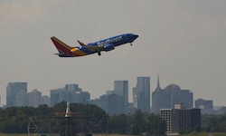 Der Flughafen in Nashville, Tennessee soll nach der verstorbenen Musikikone benannt werden.