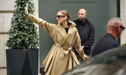 Céline Dion zeigte sich am Freitag in der Pariser Innenstadt.