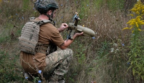 Die ukrainischen Streitkräfte müssen neben konventionellen Waffen zunehmend auch vollautonome ...