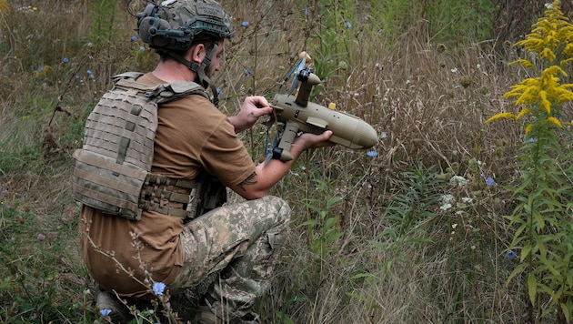 Die ukrainischen Streitkräfte müssen neben konventionellen Waffen zunehmend auch vollautonome ...