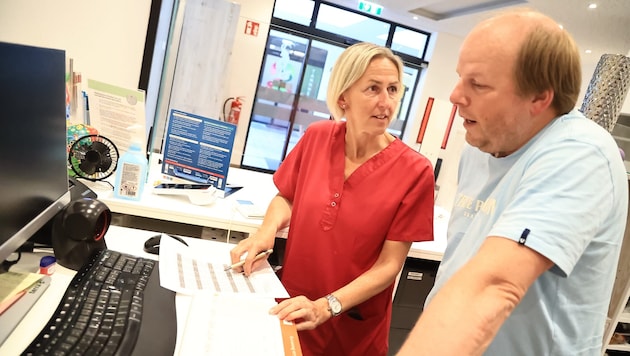 Eva Wurz und Arno Mauthner versorgen gemeinsam die Bevölkerung im Tannheimer Tal.