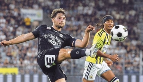 Simon Seidl spielte sich bei Sturm auf Anhieb in die Startelf.