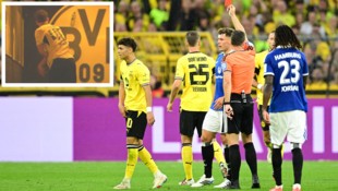 Samuele Inacio sah die Rote Karte und warf danach eine Flasche auf das BVB-Logo.