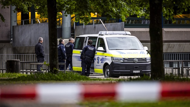 The Disaster Response Unit (KKE), along with the army and a Super Puma helicopter, have been on ...