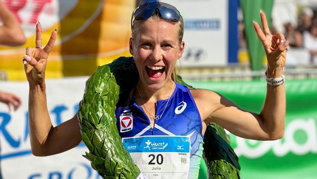 Julia Mayer