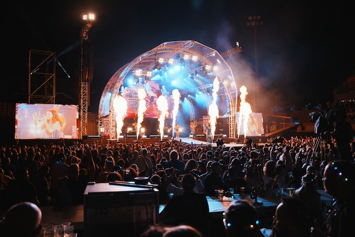 Die Show war spektakulär.