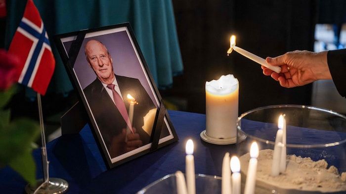 Die norwegische Königsfamilie trauert um König Harald. Der Monarch starb am Freitag im Alter von ...