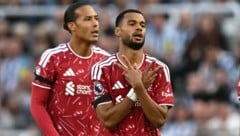 Auch 75-Millionen-Mann Cody Gakpo (re.) fehlt Liverpool heute in Linz, Van Dijk (li.) ist dabei.