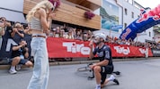 Der Wahl-Stubaier Jack Burke überraschte nach seinem Sieg beim Ötztaler Radmarathon Freundin ...