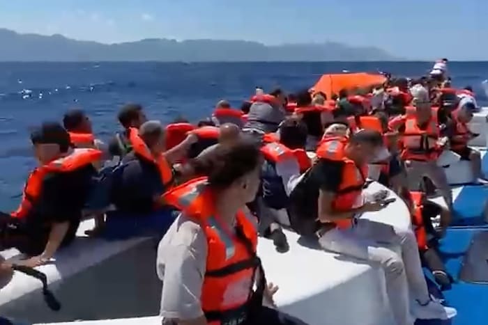Mindestens acht Menschen starben bei dem Fährunglück vor Zypern – laut Passagieren sei es ein ...