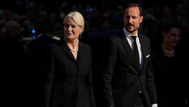 Nachdem Königin Mette-Marit wegen ihres Gesundheitszustandes nicht am Gedenkgottesdienst für den ...
