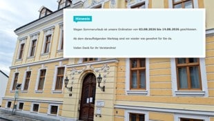 „Bis auf Weiteres geschlossen“ steht am Eingang der Arztpraxis. Zudem sind jetzt Vertretungen ...