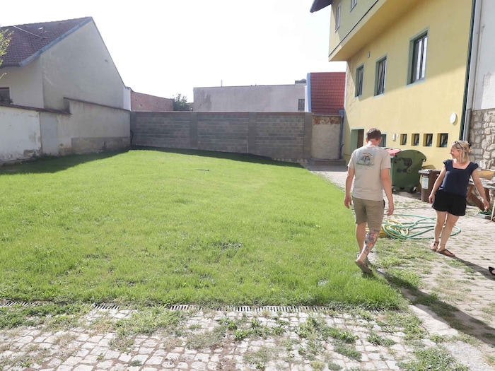 Den Garten dürfen die Schüler selbst gestalten.