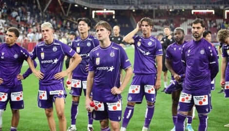 Enttäuschte Austria-Gesichter nach der verdienten 1:4-Niederlage bei Salzburg.