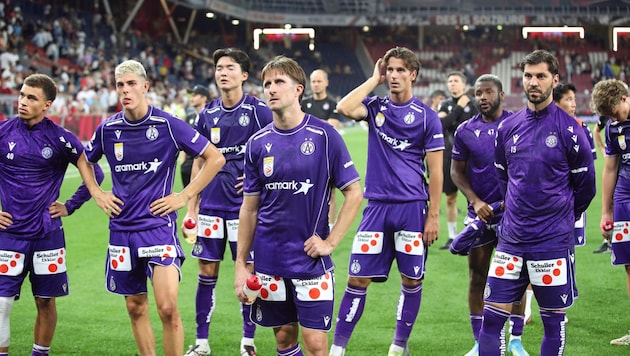 Enttäuschte Austria-Gesichter nach der verdienten 1:4-Niederlage bei Salzburg.