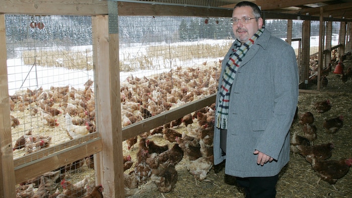 Der Steirer hatte schon früh von Käfighaltung Abstand genommen und sich für eine tiergerechte ...