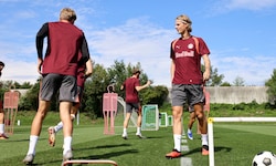 Maurits Kjaergaard (re.) verlässt die Bullen nach sieben Jahren.