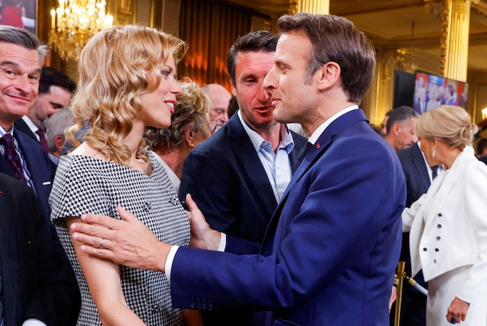 Tiphane Auzière mit ihrem Stiefvater Emmanuel Macron.
