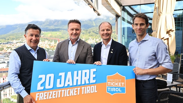 Feierten Jubiläum: Studienleiter Martin Schnitzer, Initiator Thomas Schroll, BM Johannes ...