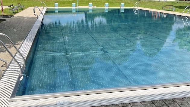 Im Freibad Hofkirchen im Mühlkreis bleiben ab Mittwoch die Liegeflächen und das Becken leer.