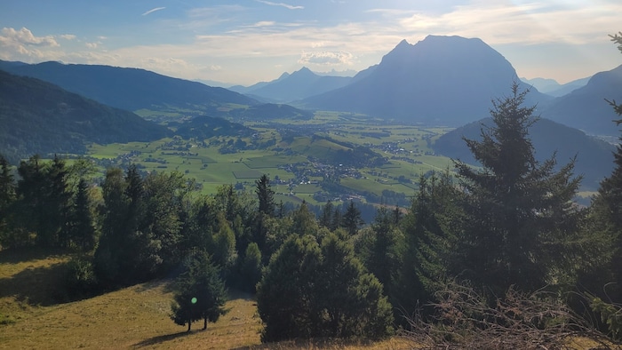 Herrlicher Ausblick von der Stalingradkapelle auf das mittlere Ennstal
