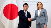 Außenministerin Beate Meinl-Reisinger (NEOS) und ihr japanischer Amtskollege Toshimitsu Motegi