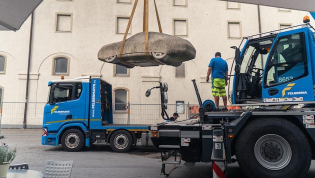 Sieht nicht wirklich schwer aus, ist es aber: 16,4 Tonnen bringt der Porsche auf die Waage.