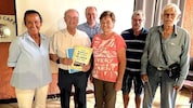 Zeitzeugen und begeisterte Fans der Werke über den Poysdorfer Badeteich von Egon Englisch ...