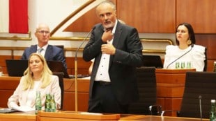 Landeschef Doskozil sprach erstmals mit Stimmprothese im Landtag.