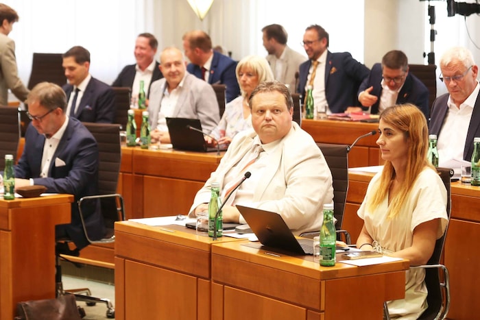 ÖVP-Klubchef Bernd Strobl und Mandatarin Carina Laschober-Luif