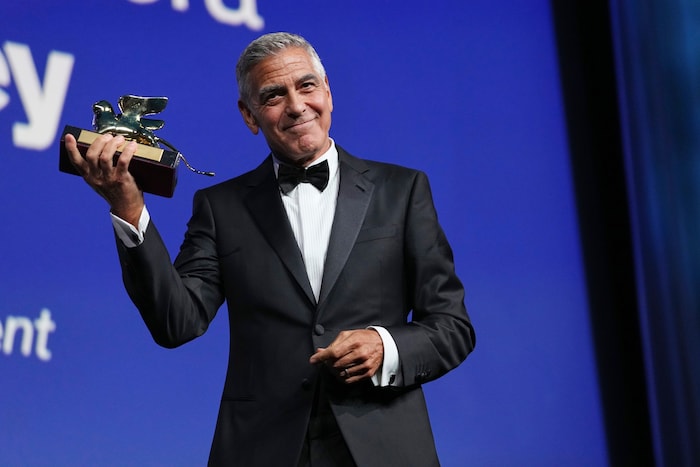 Clooney nahm bei den 83. Filmfestspielen von Venedig den Goldenen Löwen für sein Lebenswerk an ...