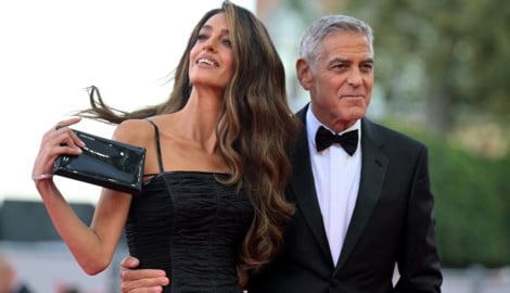 Mamma mia, was für ein Auftritt! George Clooney und seine Amal sorgten in Venedig für einen ...