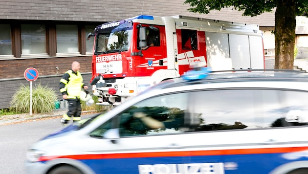 Die Einsatzkräfte rückten mit einem Großaufgebot an.