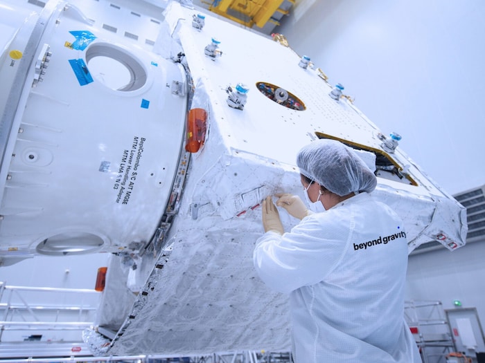 Sie waren die ersten Satelliten, die in Berndorf mit Thermalschutz ausgestattet wurden.