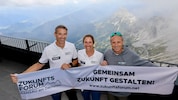 Das Veranstalter-Trio hinter dem Zukunftsforum Ramsau: Christoph und Michaela Stadler sowie ...