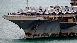 Der US-Flugzeugträger „Abraham Lincoln“ befindet sich nach fast 300 Tagen auf See in einem ...