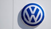 VW-Werk: Bis zu 60.000 Jobs könnten im Zuge des Konzernumbaus wegfallen. Trägt Europa eine ...