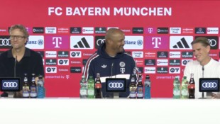 Diese Frage hörte Vincent Kompany (m.) zum ersten Mal.