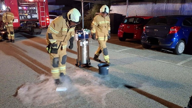 Die Feuerwehr rückte wegen austretendem Sauerstoff aus.