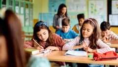 228 Schulen erhalten in Wien den Chancenbonus. Sie werden von der Bundesregierung mit mehr Geld ...