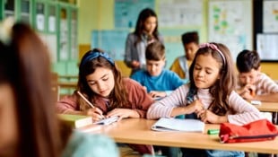 drazen_zigic 228 Schulen erhalten in Wien den Chancenbonus. Sie werden von der Bundesregierung mit mehr Geld ...