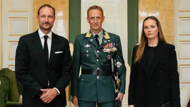 Der Palast veröffentlichte auf Instagram Bilder von Ingrid Alexandras ersten Audienzen als ...