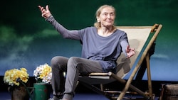 Ernie Mangold ist im Alter von 99 Jahren verstorben.