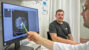 Als sich Domenik Habian (36) wegen einer merklichen Vergrößerung sich an die Urologie am LKH ...