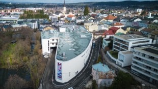 Der Einsatz fand im Parkhaus des M-Centers in Mattighofen statt.