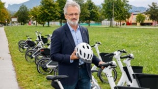 Unfallforscher Gerhard Kronreif wünscht sich, dass die „S-Bikes“ in der Stadt Salzburg mit ...