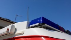 Die 22-Jährige musste mit der Rettung ins Klinikum Klagenfurt gebracht werden.